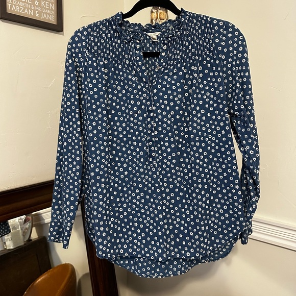 J Crew 3/4 sleeve top - Picture 2 of 3